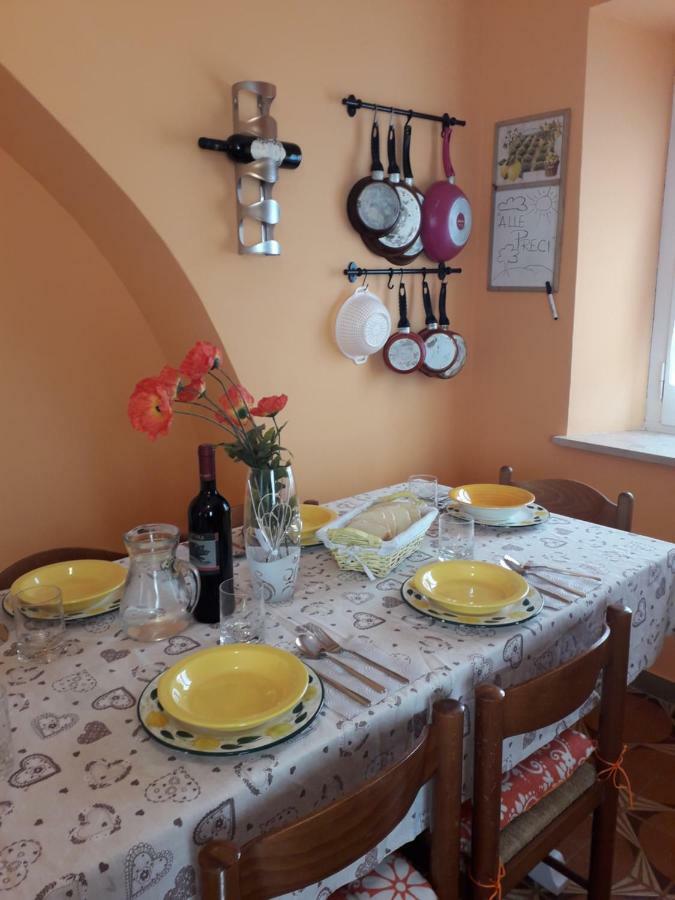 Alle Preci Country House Santa Restituta Exterior foto